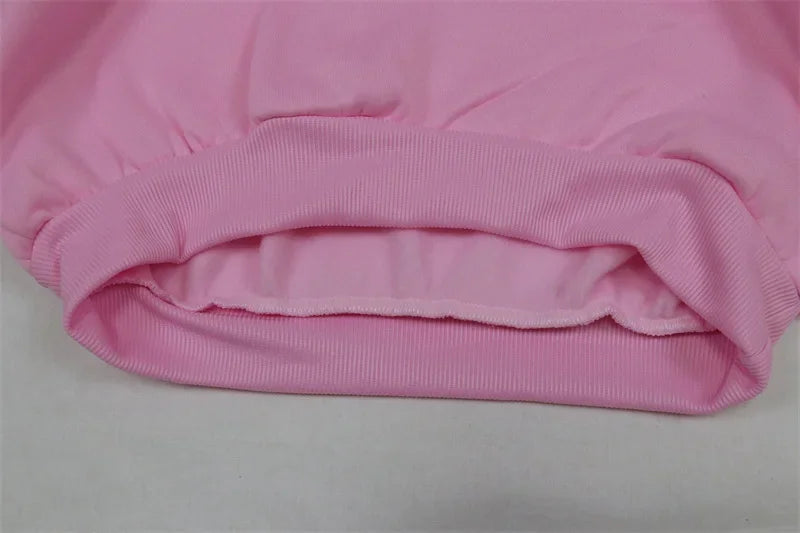 Pull de Noël pour femmes Mickey et amis Sweat-shirts à biscuits au pain d’épice Dessin animé Lumières de Noël Tenues de fête de vacances pour filles