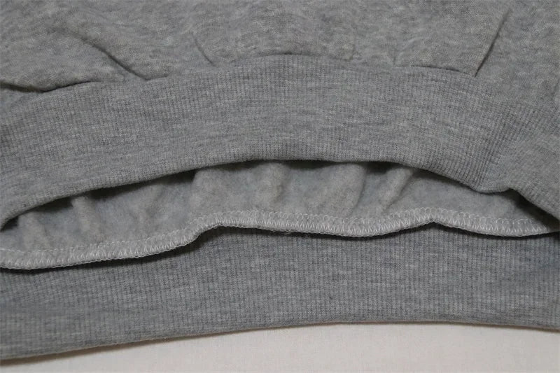 Pull de Noël pour femmes Mickey et amis Sweat-shirts à biscuits au pain d’épice Dessin animé Lumières de Noël Tenues de fête de vacances pour filles